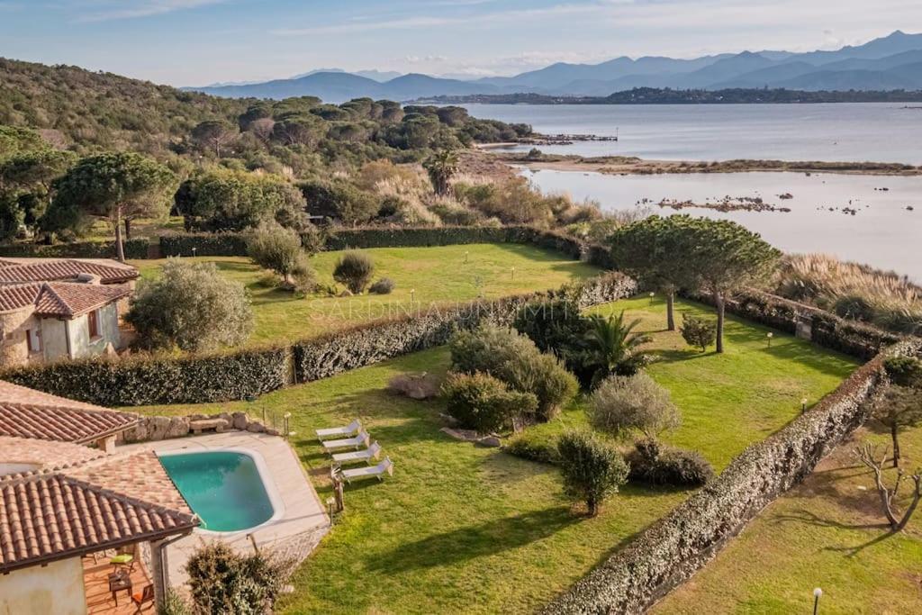 Villa Domus Ardea Capo Coda Cavallo Eksteriør billede
