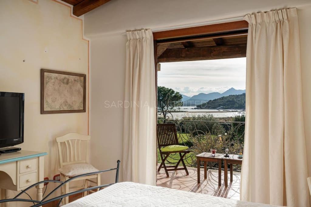 Villa Domus Ardea Capo Coda Cavallo Eksteriør billede