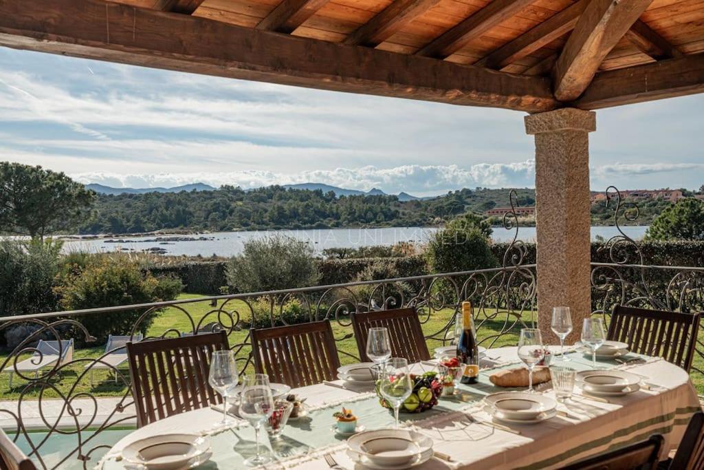 Villa Domus Ardea Capo Coda Cavallo Eksteriør billede